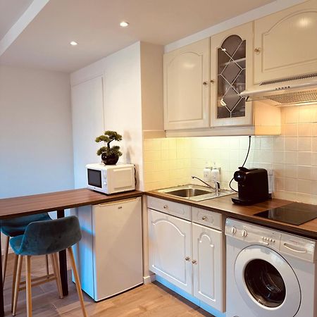 Claelle Appartment - 200M Beach Mandelieu Eksteriør billede
