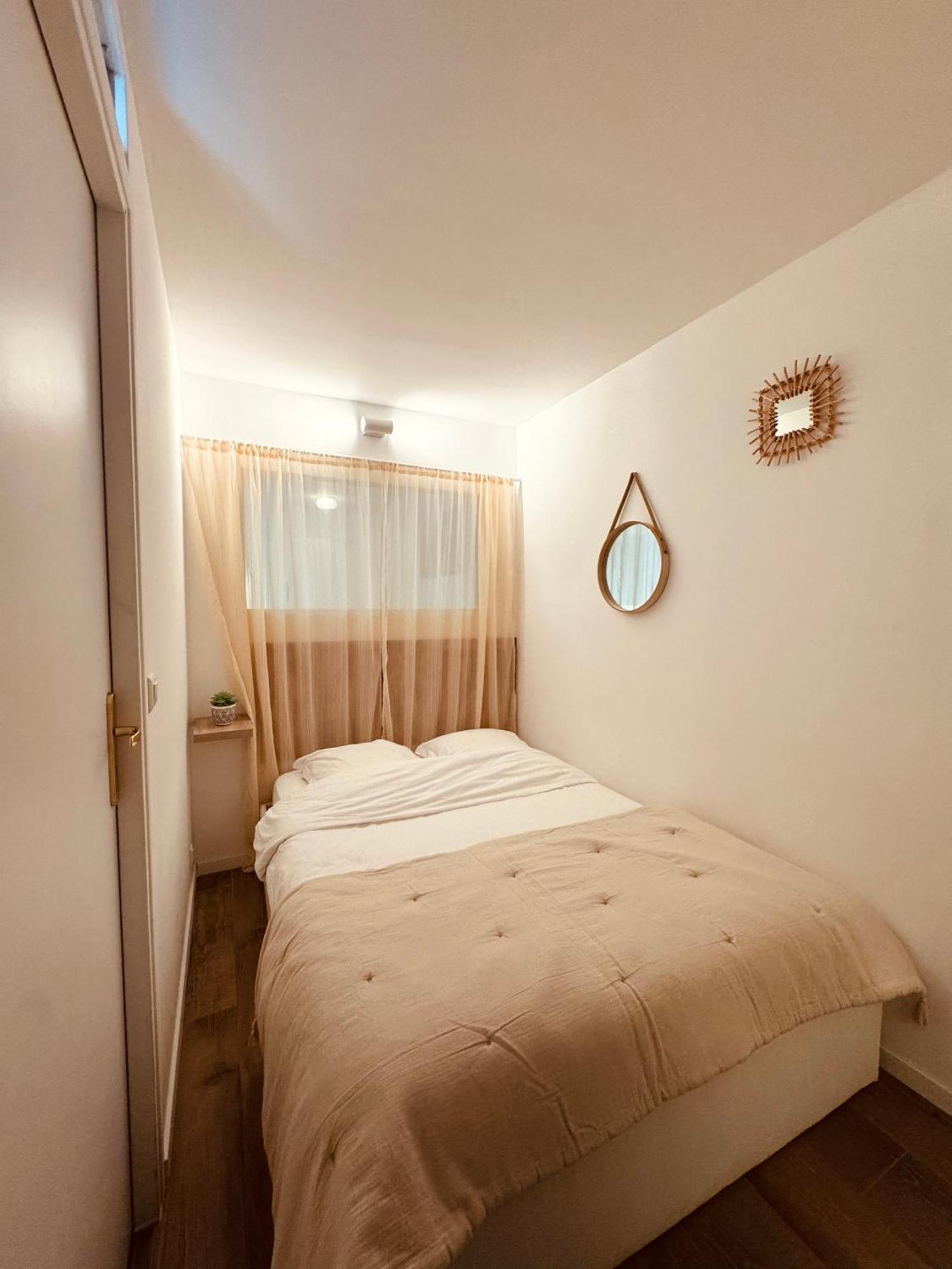 Claelle Appartment - 200M Beach Mandelieu Eksteriør billede