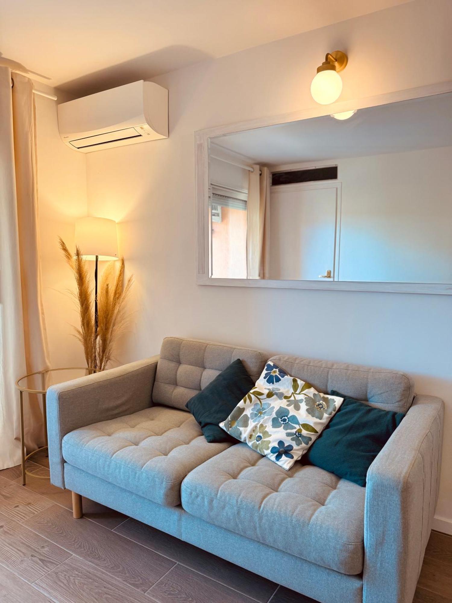 Claelle Appartment - 200M Beach Mandelieu Eksteriør billede